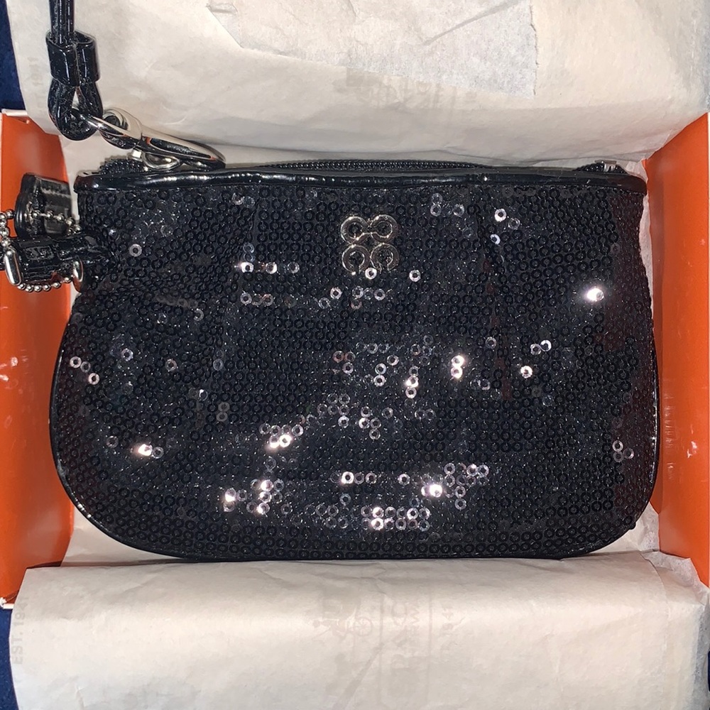 NWT Coach Wristlet